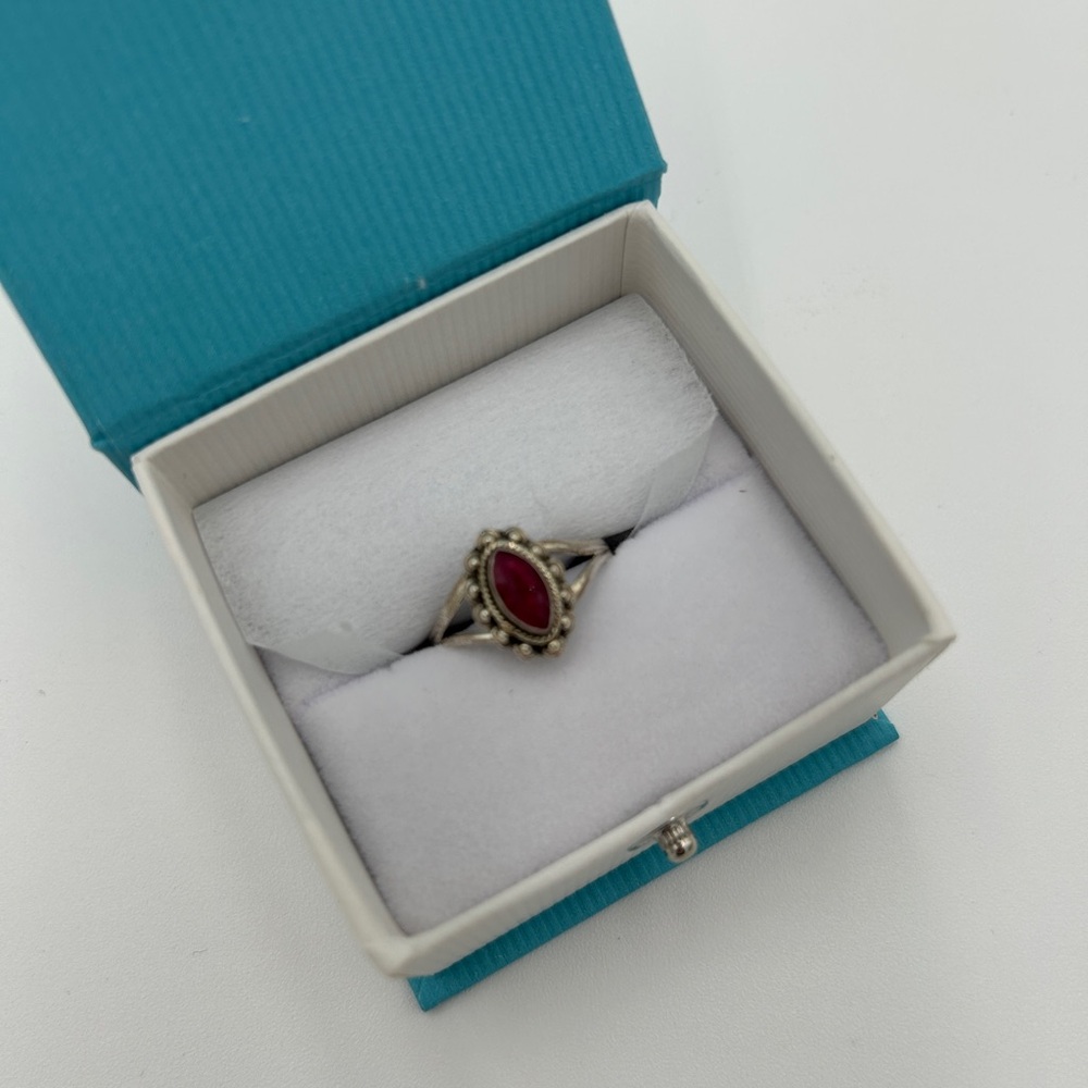 Ruby Ring - Picture 4 of 8